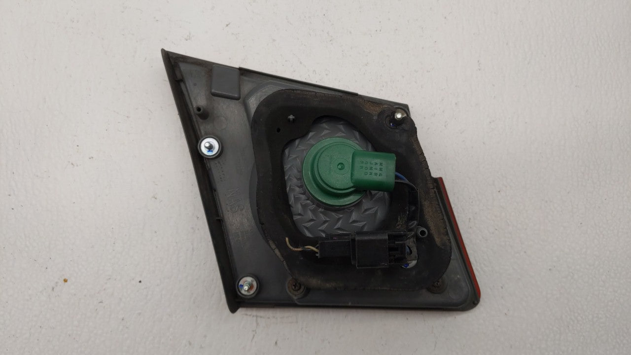 2011-2016 Chevrolet Cruze Tail Light Assembly Passenger Right OEM Fits Fits 2011 2012 2013 2014 2015 2016 OEM Used Auto Part