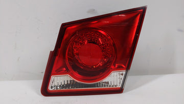 2011-2016 Chevrolet Cruze Tail Light Assembly Passenger Right OEM Fits Fits 2011 2012 2013 2014 2015 2016 OEM Used Auto Part