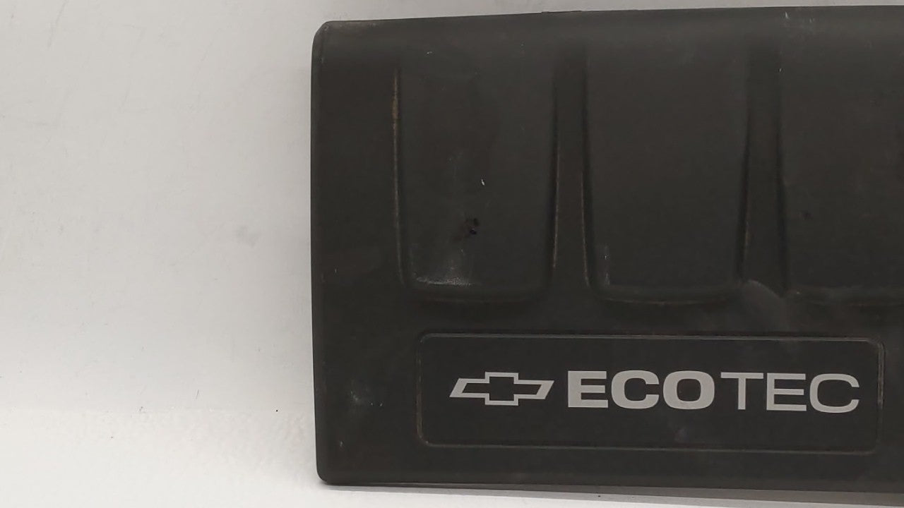 2011 Chevrolet Cruze Engine Cover - Oemusedautoparts1.com