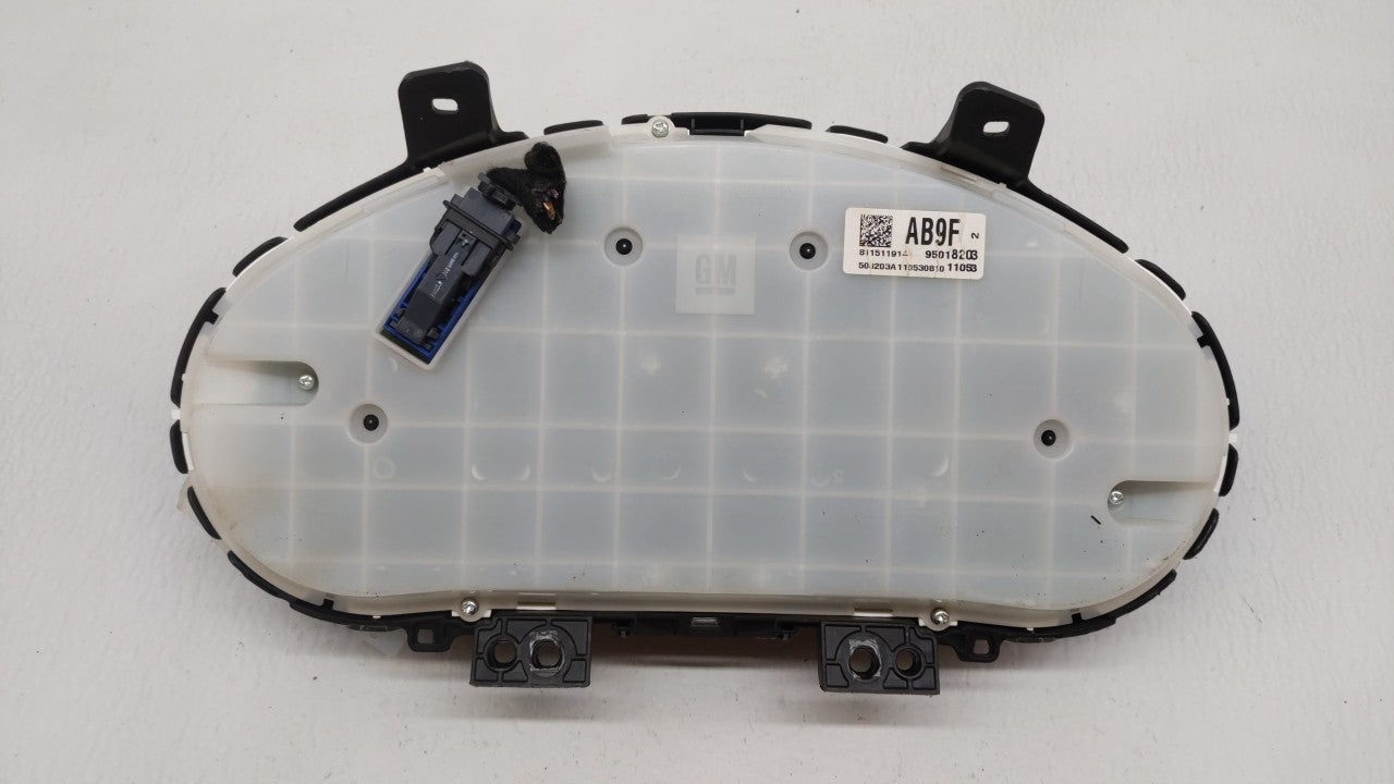 2011 Chevrolet Cruze Instrument Cluster Speedometer Gauges P/N:95235824 811511914, 95018203, 95018205 Fits OEM Used Auto Par