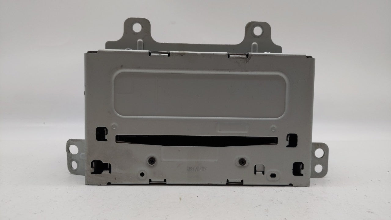2011-2012 Chevrolet Cruze Radio AM FM Cd Player Receiver Replacement P/N:20983517 20907419, 22870782 Fits Fits 2010 2011 201