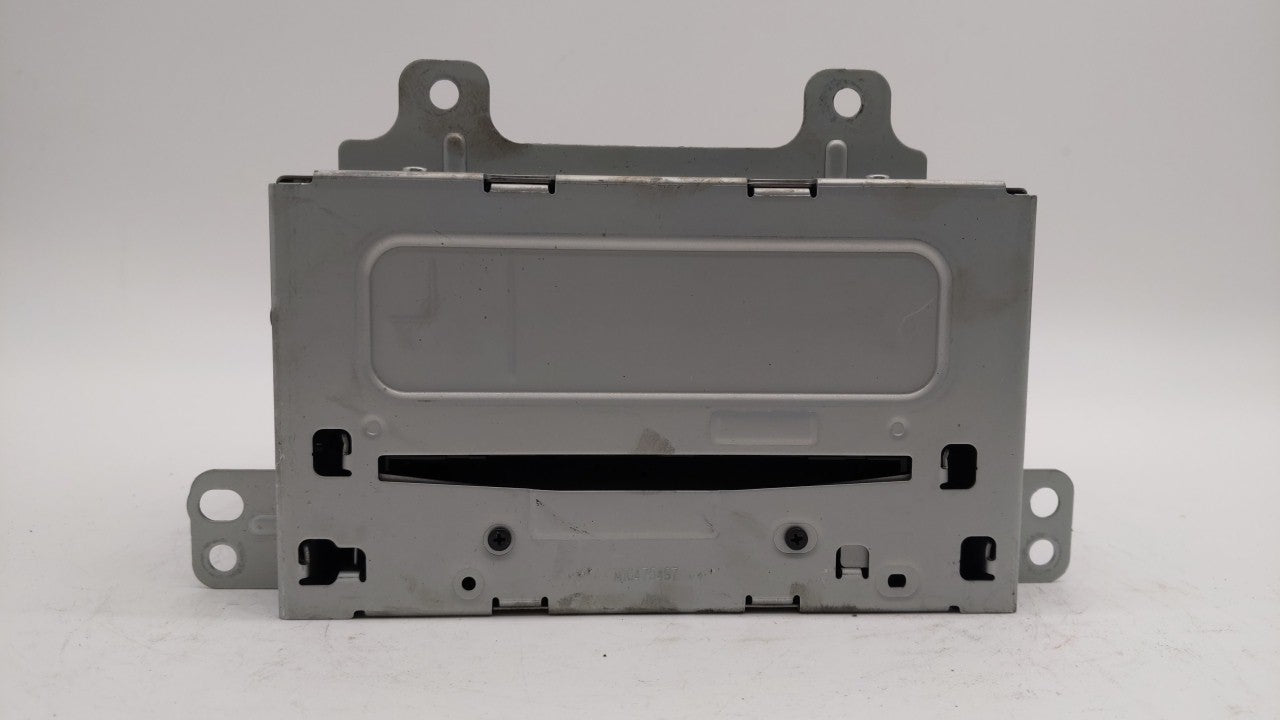 2011-2012 Chevrolet Cruze Radio AM FM Cd Player Receiver Replacement P/N:20983517 20907419, 22870782 Fits Fits 2010 2011 201
