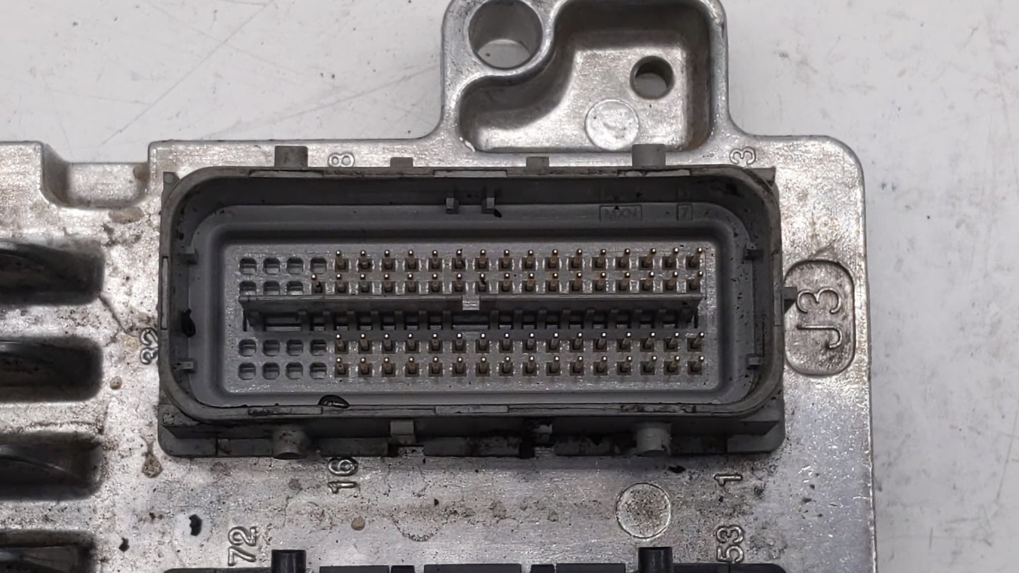 2011 Chevrolet Cruze PCM Engine Control Computer ECU ECM PCU OEM P/N:12616532 12640752, 12642100, 12645606, 12644081 Fits OE