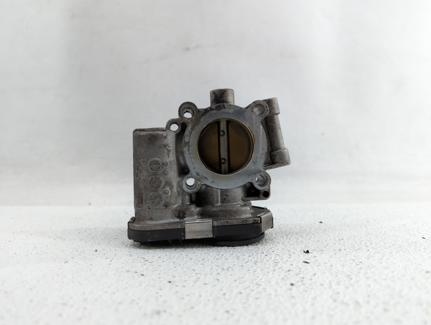 2011-2016 Chevrolet Cruze Throttle Body P/N:55565489 55581662 Fits Fits 2011 2012 2013 2014 2015 2016 2017 2018 2019 OEM Use