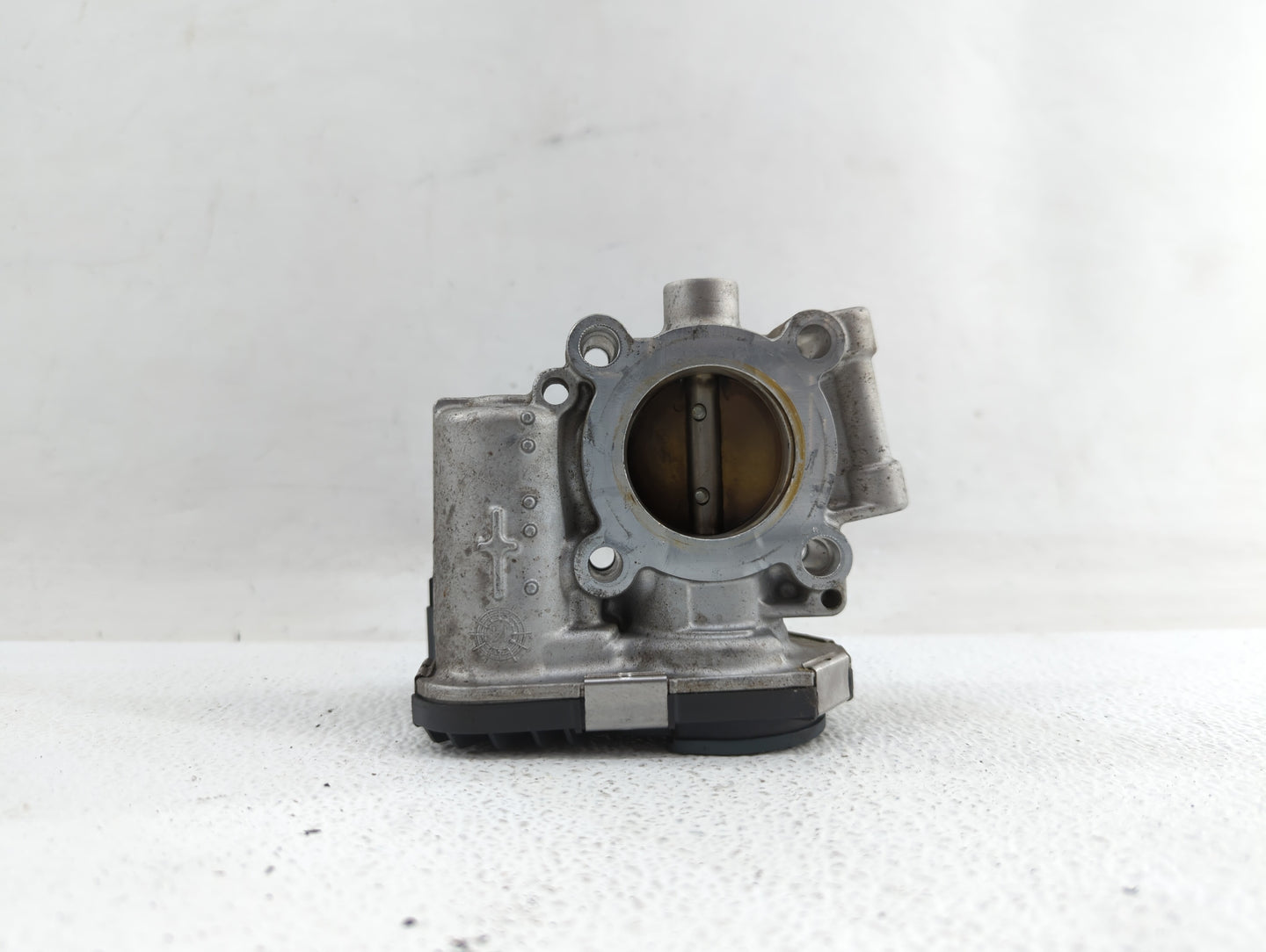 2011-2016 Chevrolet Cruze Throttle Body P/N:55565489 55581662 Fits Fits 2011 2012 2013 2014 2015 2016 2017 2018 2019 OEM Use