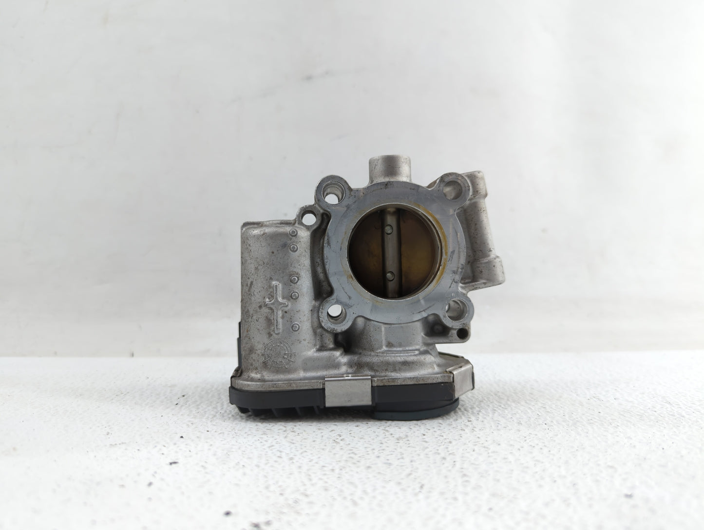 2011-2016 Chevrolet Cruze Throttle Body P/N:55565489 55581662 Fits Fits 2011 2012 2013 2014 2015 2016 2017 2018 2019 OEM Use