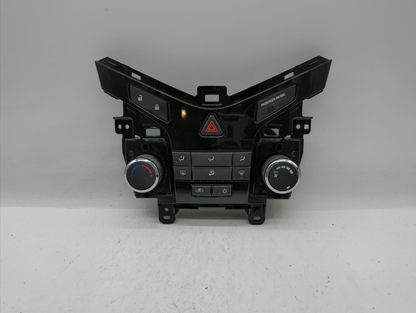 2011-2012 Chevrolet Cruze Climate Control Module Temperature AC/Heater Replacement P/N:96983927 95017054 Fits Fits 2011 2012
