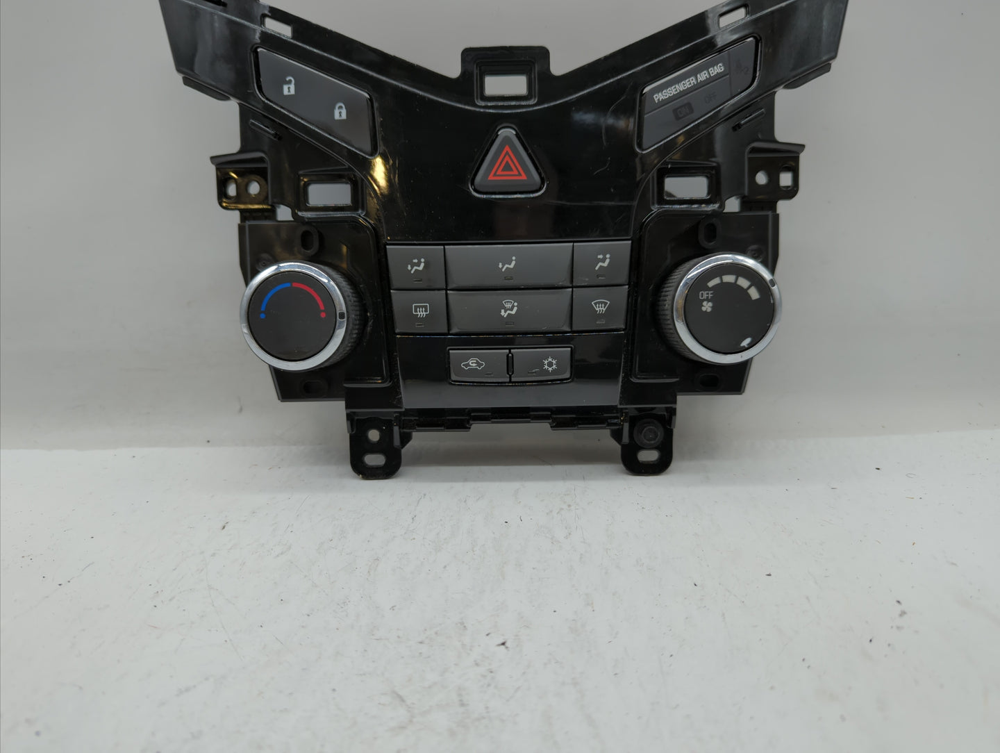 2011-2012 Chevrolet Cruze Climate Control Module Temperature AC/Heater Replacement P/N:96983927 95017054 Fits Fits 2011 2012