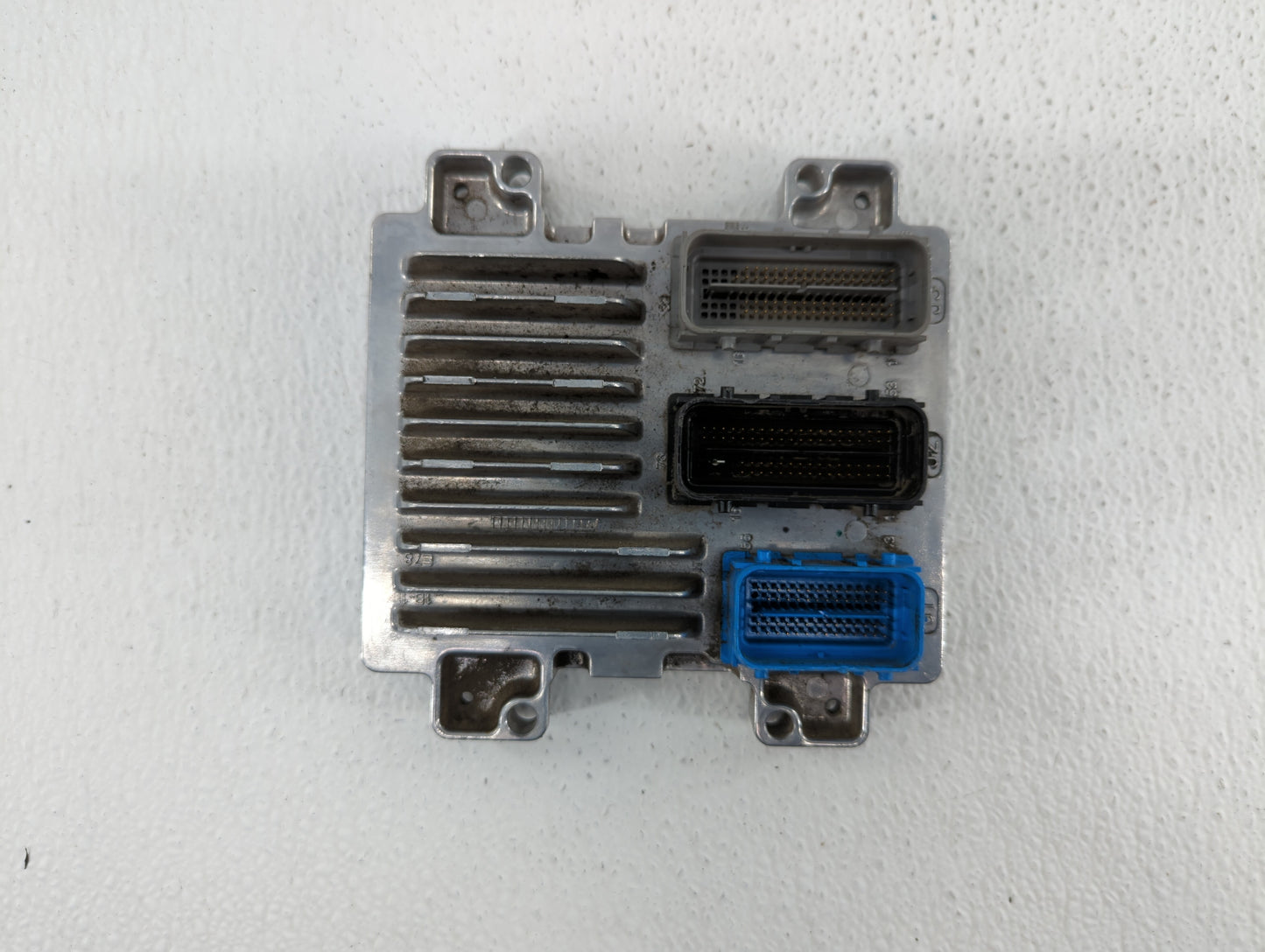 2011 Chevrolet Cruze PCM Engine Control Computer ECU ECM PCU OEM P/N:12616532 12640752, 12642100, 12645606, 12644081 Fits OE