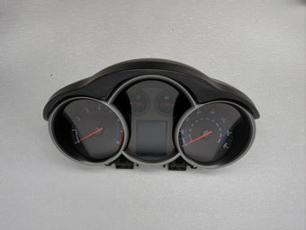 compare product 2011 Chevrolet Cruze Instrument Cluster Speedometer Gauges P/N:95018203 95235826, 95216802, 95235824, 811511914, 95018205 Fits OEM Used Auto Parts