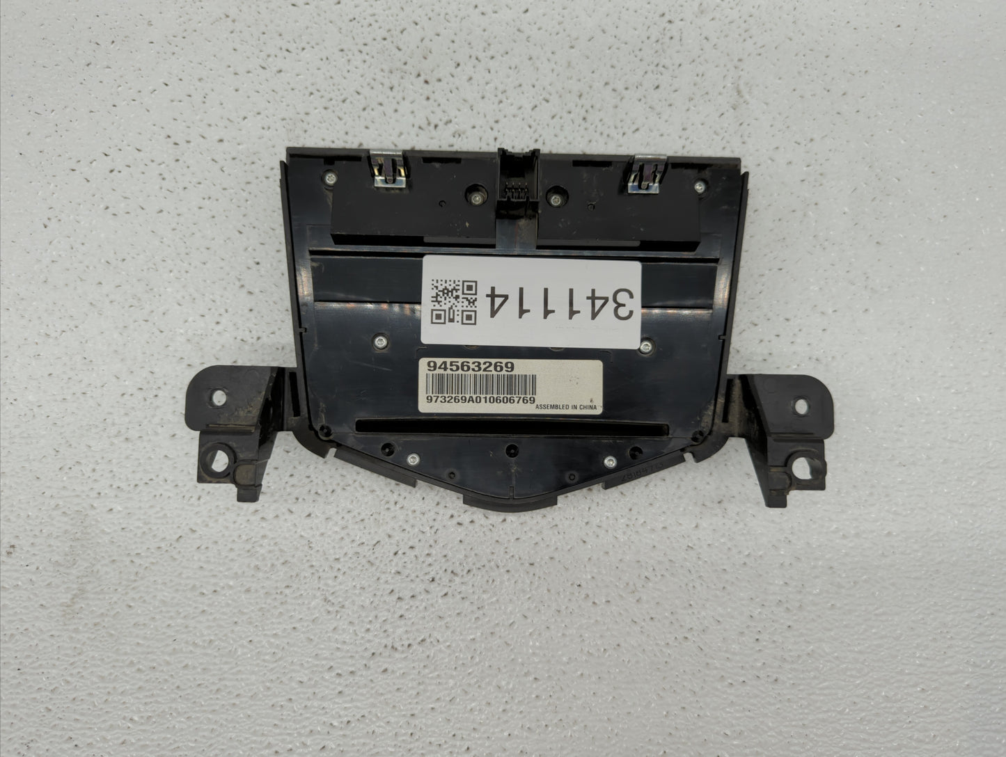 2011 Chevrolet Cruze Radio AM FM Cd Player Receiver Replacement P/N:20983517 94563269 Fits OEM Used Auto Parts - Oemusedauto