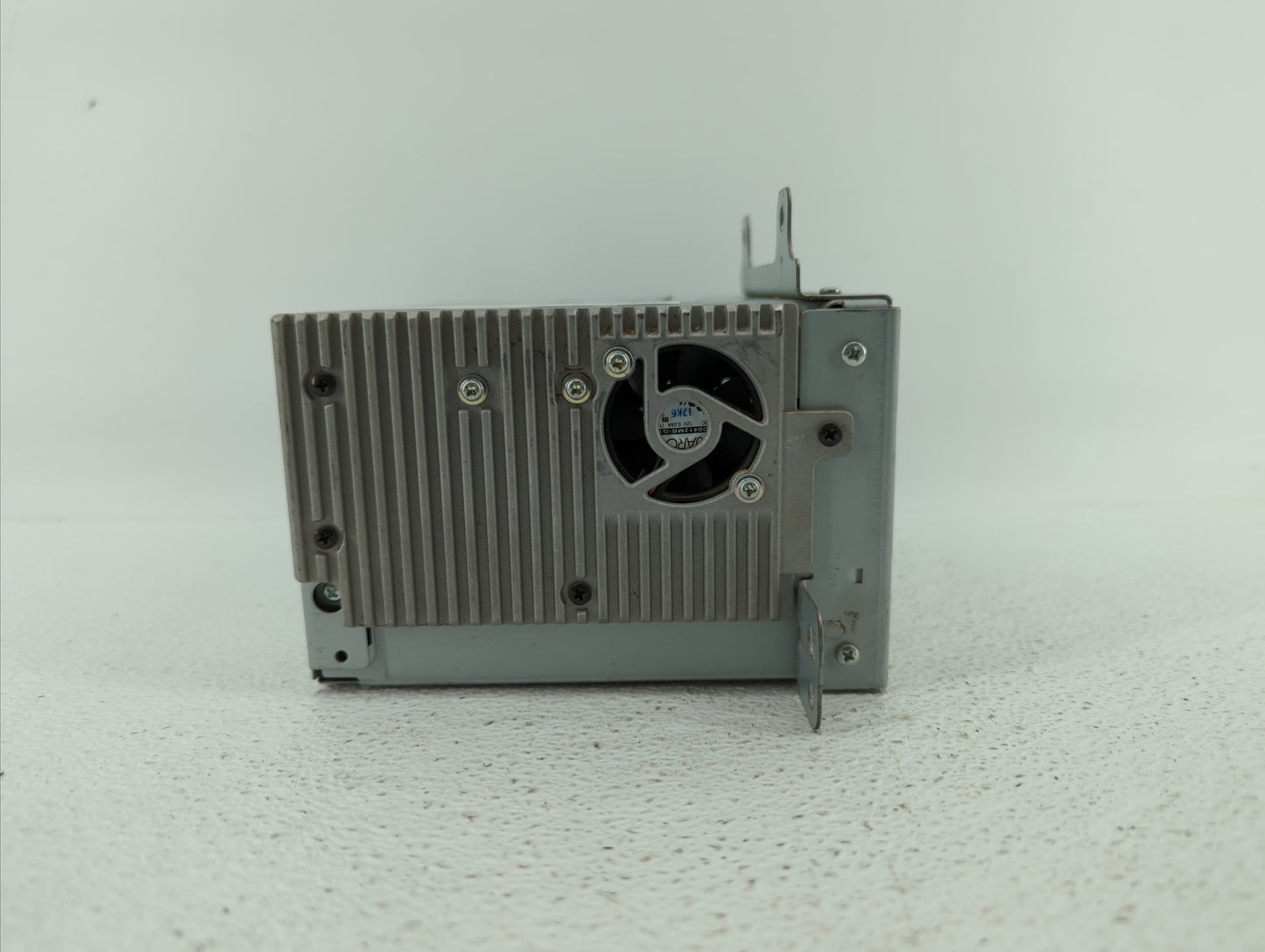 2011-2012 Chevrolet Cruze Am Fm Cd Player Radio Receiver - Oemusedautoparts1.com