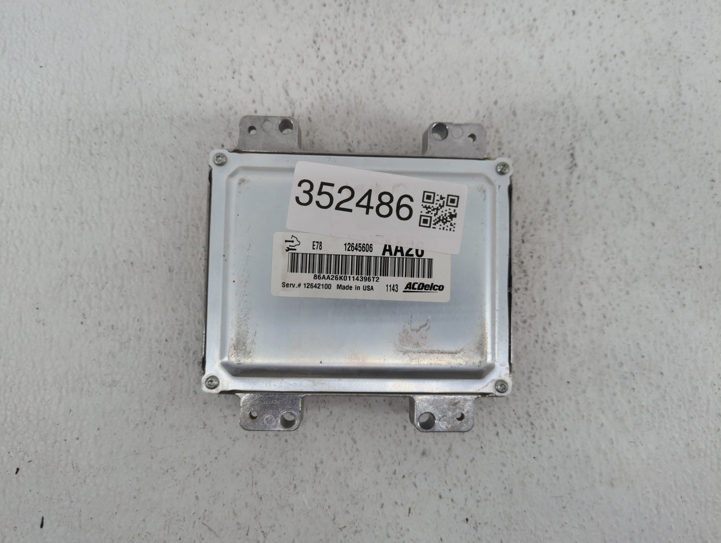 2011 Chevrolet Cruze PCM Engine Control Computer ECU ECM PCU OEM P/N:12642100 12616532, 12640752, 12645606, 12644081 Fits OE