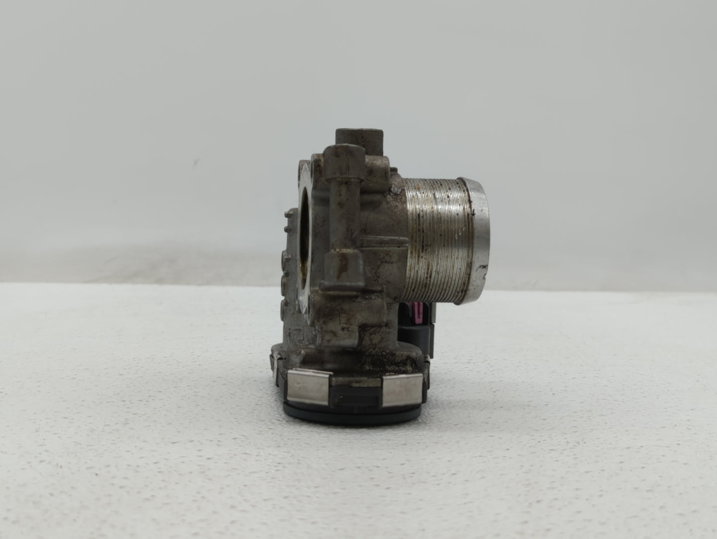 2011-2016 Chevrolet Cruze Throttle Body P/N:55581662 12644239AA, 55565489 Fits Fits 2011 2012 2013 2014 2015 2016 2017 2018 