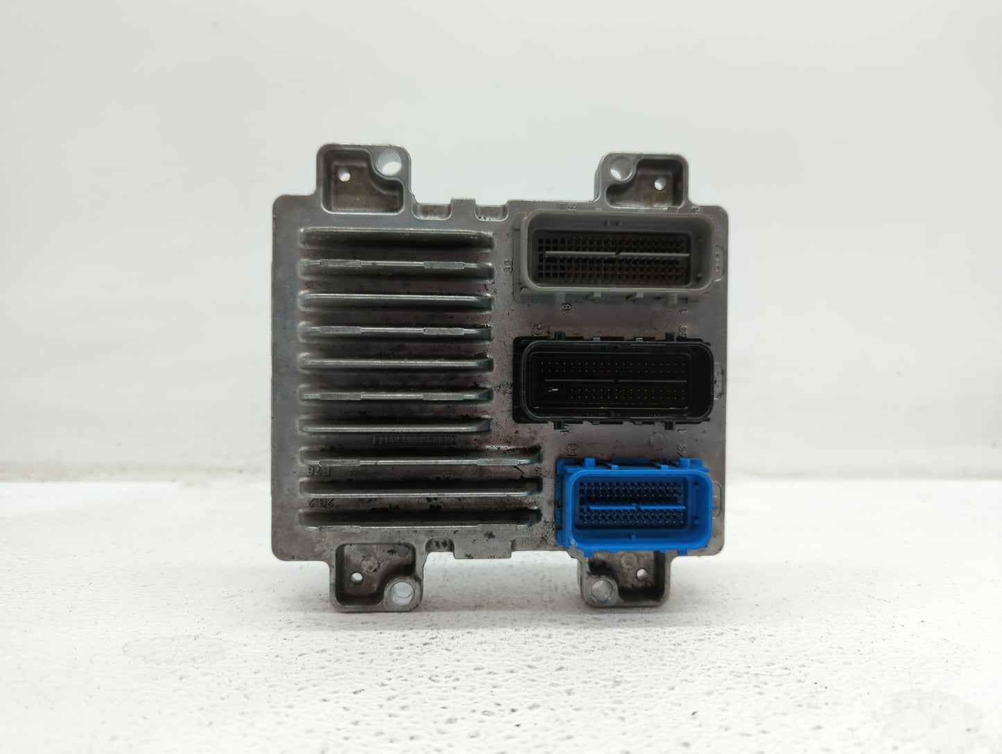 2011 Chevrolet Cruze PCM Engine Control Computer ECU ECM PCU OEM P/N:12642100 12616532, 12640752, 12645606, 12644081 Fits OE