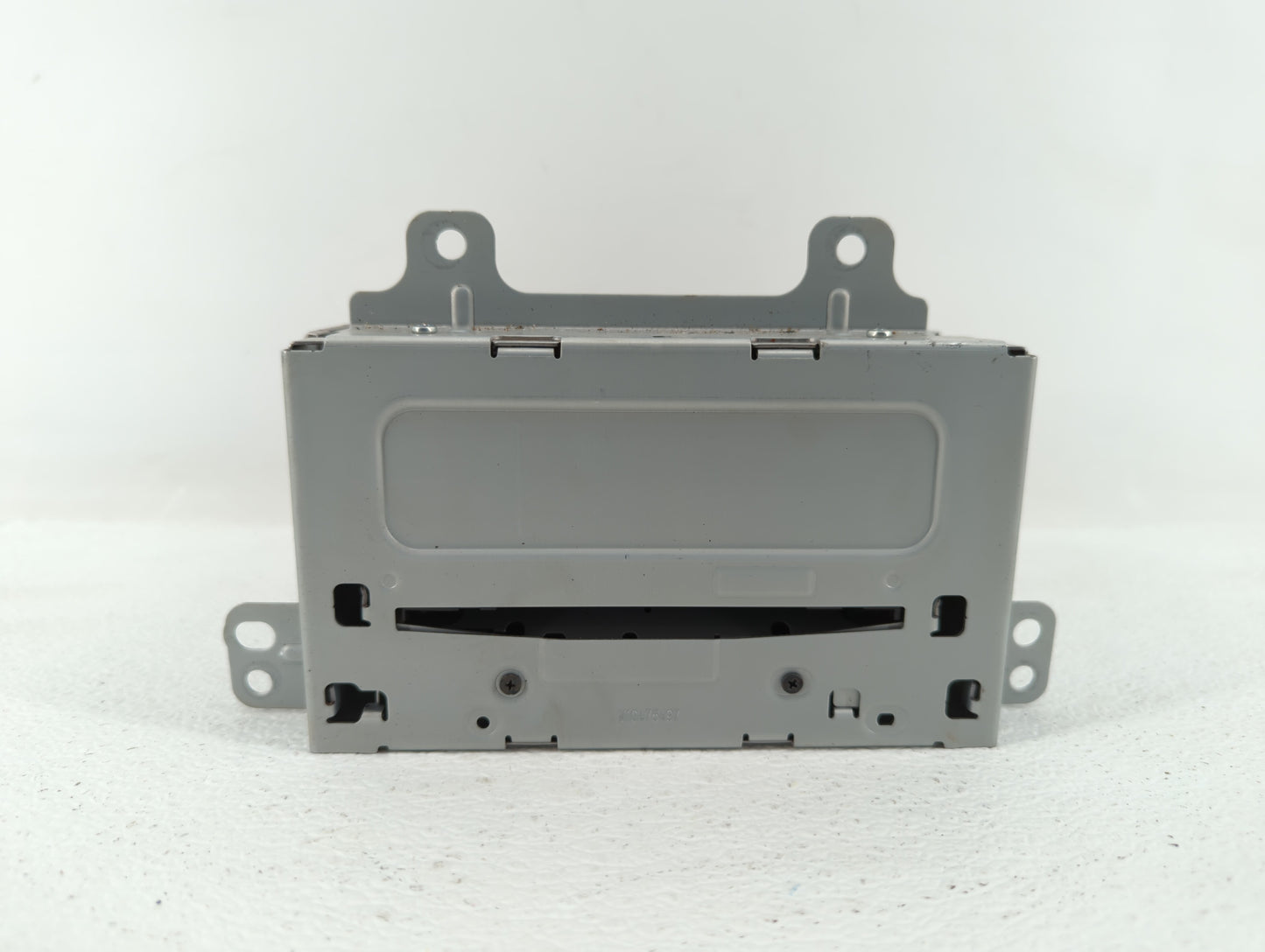 2011 Chevrolet Cruze Radio AM FM Cd Player Receiver Replacement P/N:20983517 20983516 Fits OEM Used Auto Parts - Oemusedauto