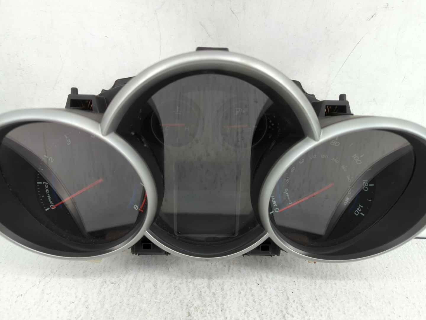 2011 Chevrolet Cruze Instrument Cluster Speedometer Gauges P/N:95018203 95235826, 95216802, 95235824, 811511914, 95018205 Fi