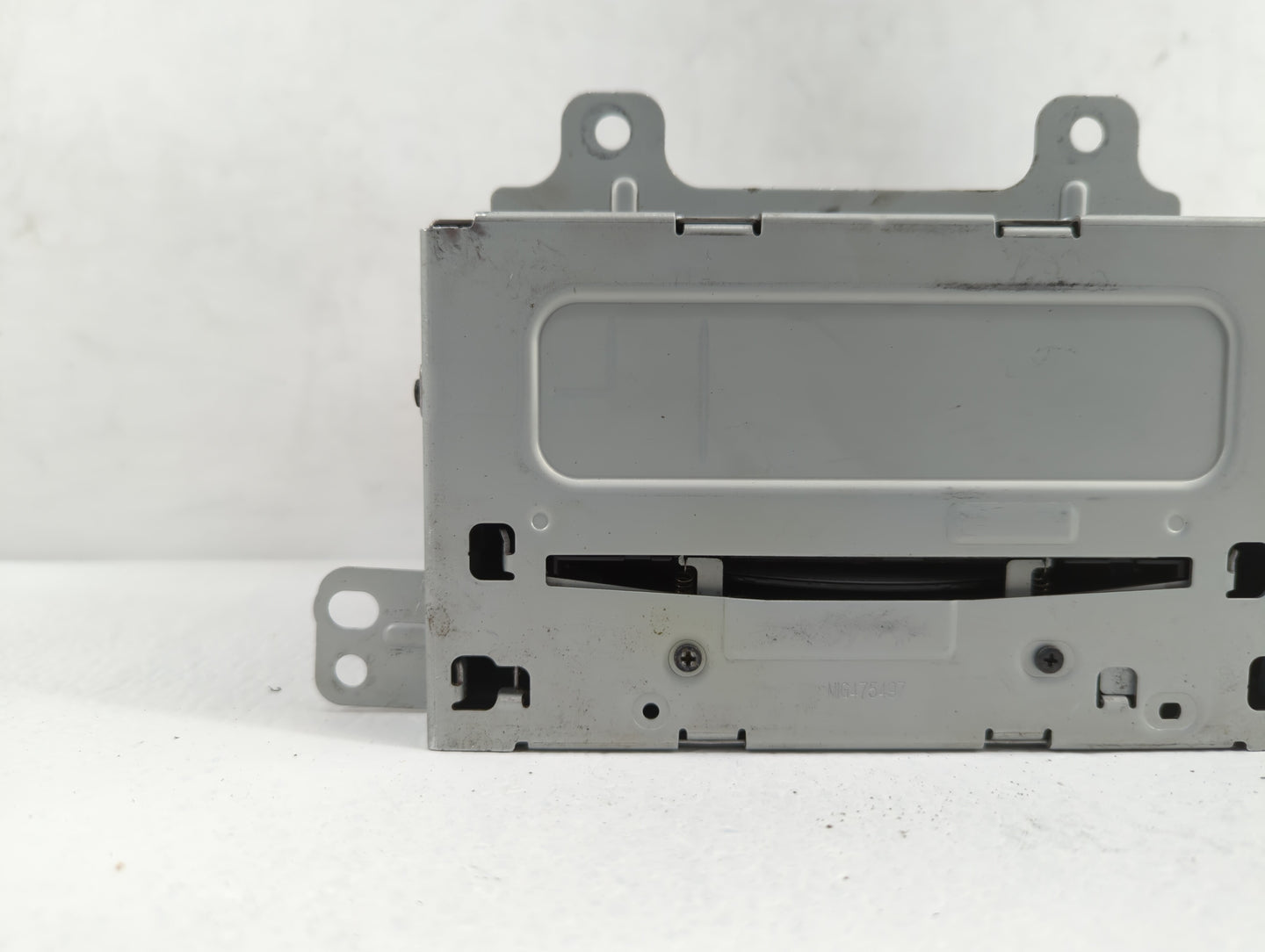 2011 Chevrolet Cruze Am Fm Cd Player Radio Receiver - Oemusedautoparts1.com
