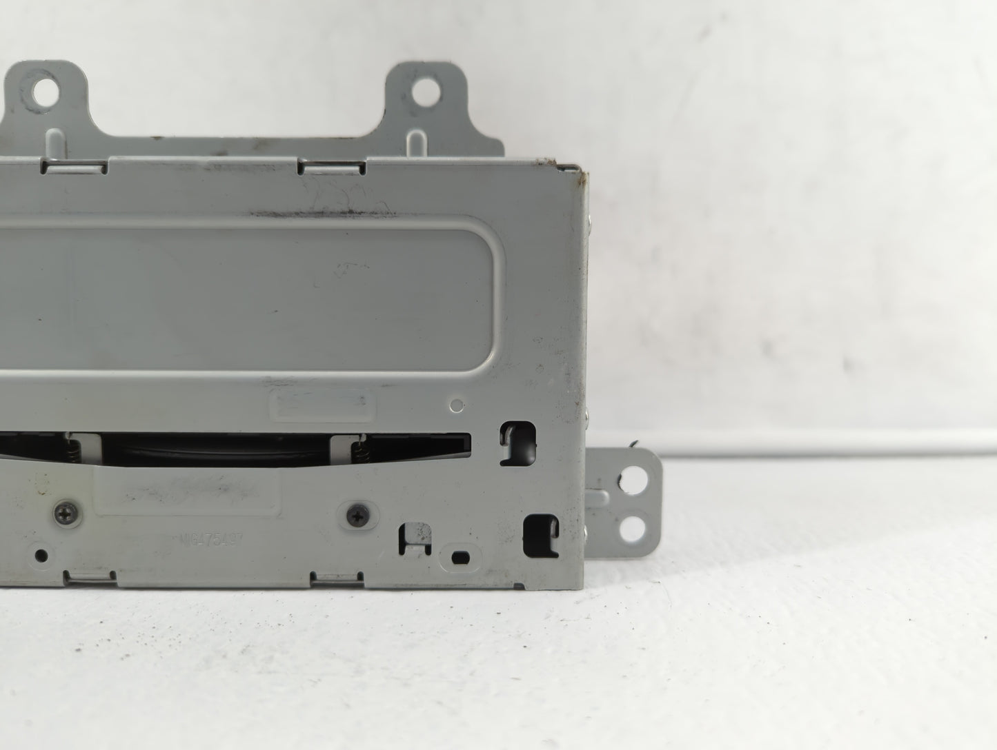 2011 Chevrolet Cruze Am Fm Cd Player Radio Receiver - Oemusedautoparts1.com