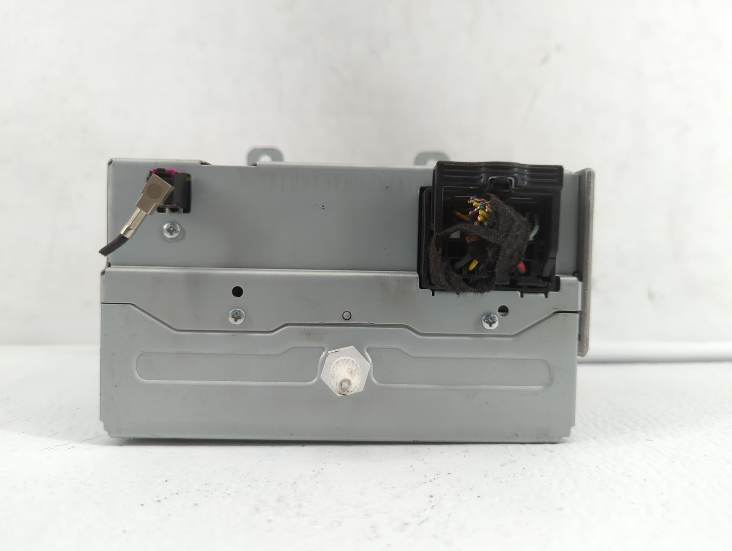 2011 Chevrolet Cruze Am Fm Cd Player Radio Receiver - Oemusedautoparts1.com