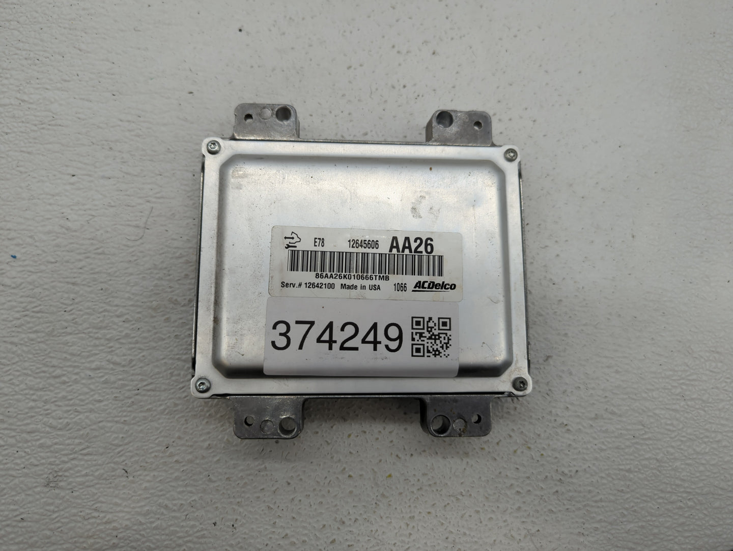2011 Chevrolet Cruze PCM Engine Control Computer ECU ECM PCU OEM P/N:12642100 12616532, 12640752, 12645606, 12644081 Fits OE