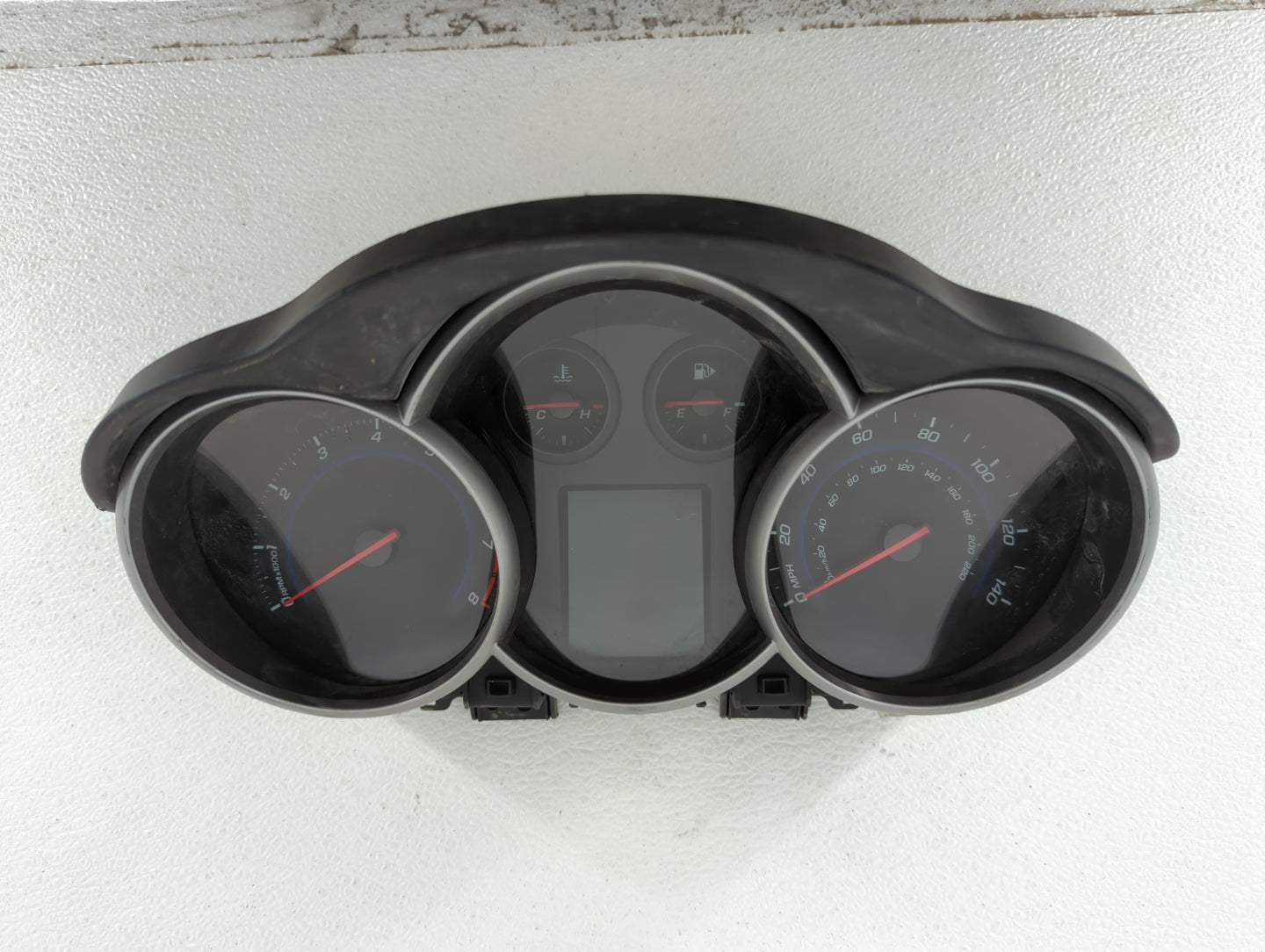 2011 Chevrolet Cruze Instrument Cluster Speedometer Gauges P/N:95018203 95235826, 95216802, 95235824, 811511914, 95018205 Fi