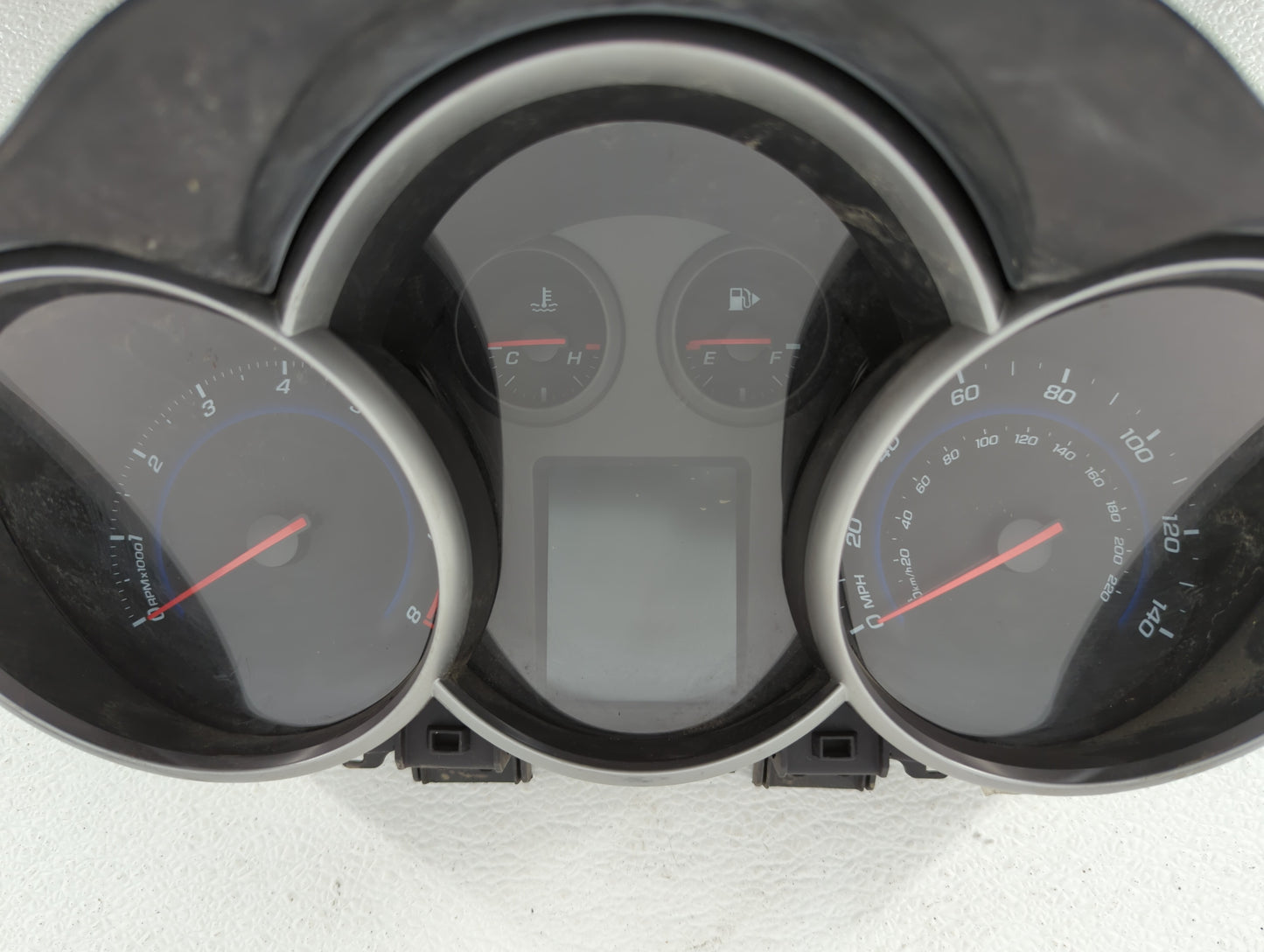 2011 Chevrolet Cruze Instrument Cluster Speedometer Gauges P/N:95018203 95235826, 95216802, 95235824, 811511914, 95018205 Fi