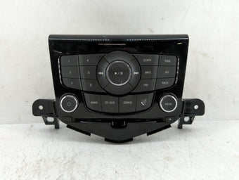 compare product 2011 Chevrolet Cruze Radio Control Panel