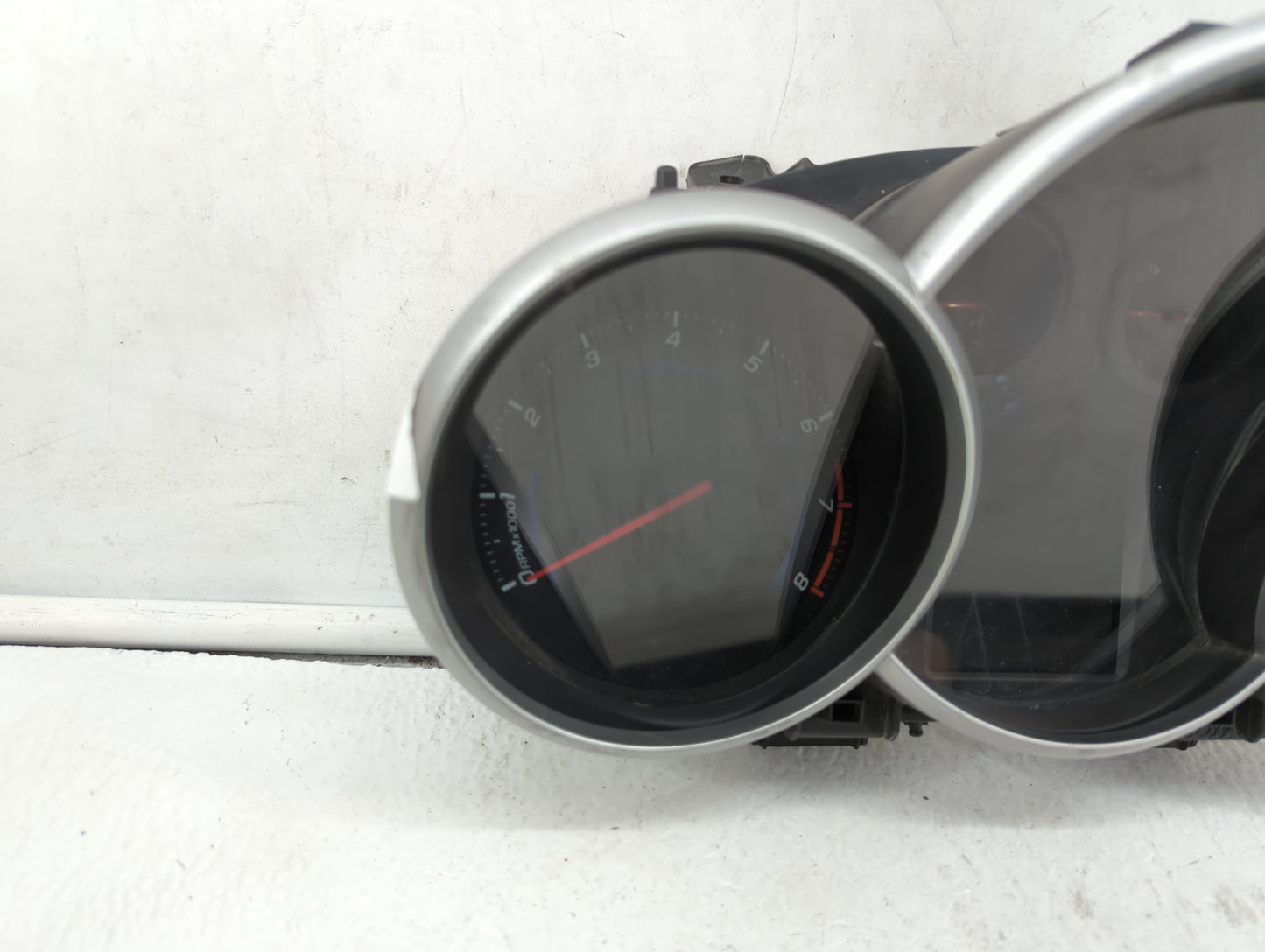 2011 Chevrolet Cruze Instrument Cluster Speedometer Gauges P/N:95018203 95235826, 95216802, 95235824, 811511914, 95018205 Fi