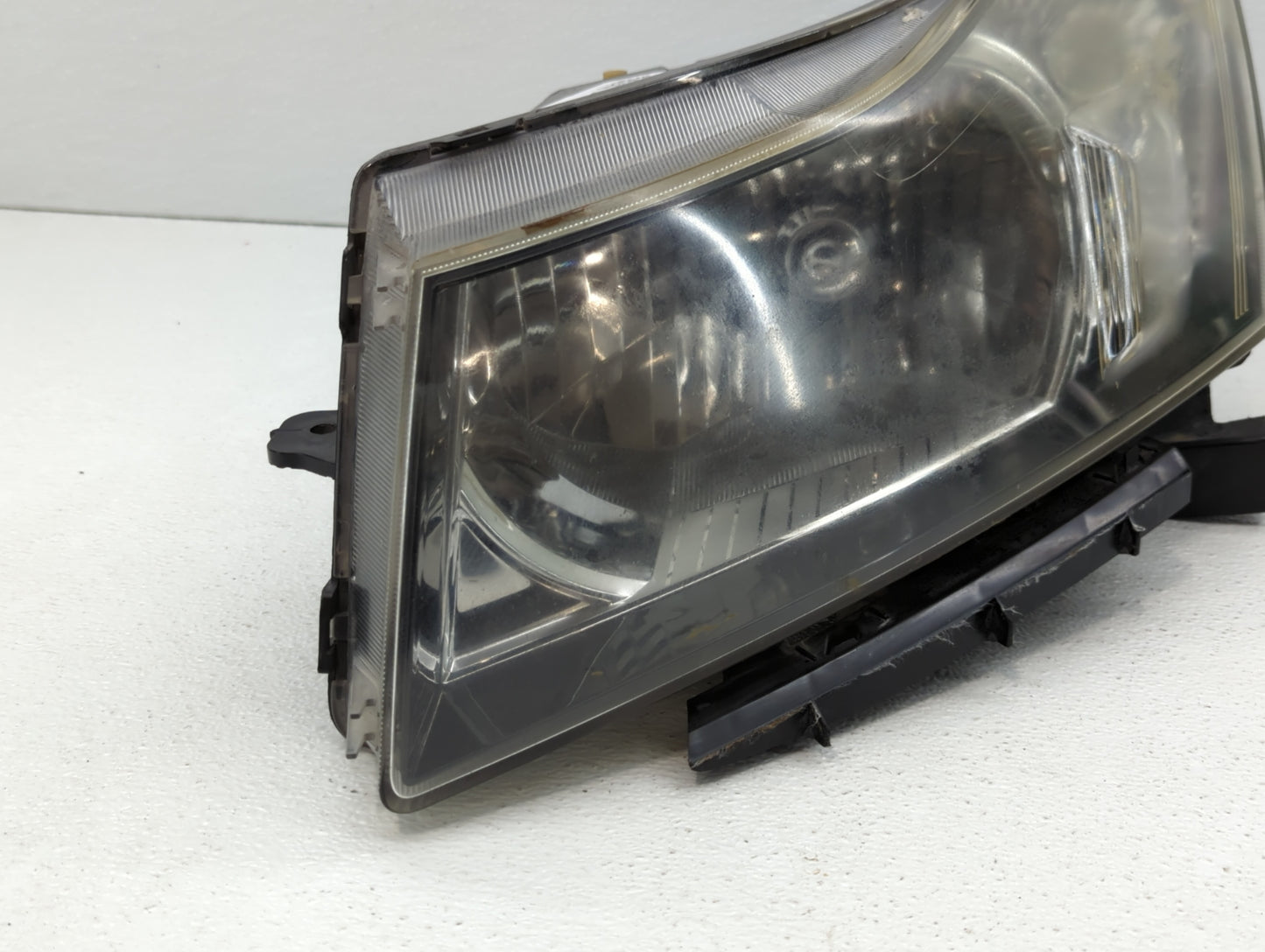 2011-2012 Chevrolet Cruze Driver Left Oem Head Light Headlight Lamp - Oemusedautoparts1.com