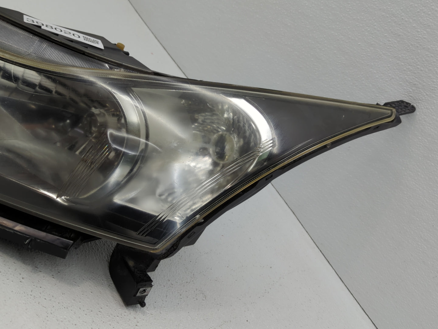 2011-2012 Chevrolet Cruze Driver Left Oem Head Light Headlight Lamp - Oemusedautoparts1.com