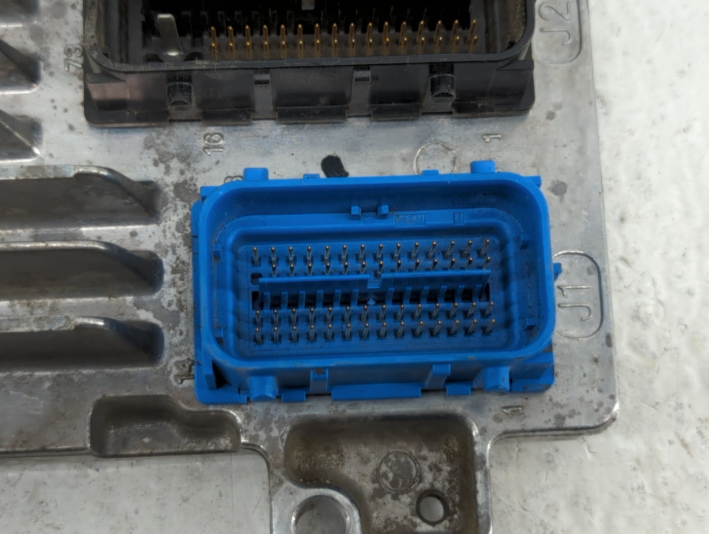 2011 Chevrolet Cruze PCM Engine Control Computer ECU ECM PCU OEM P/N:12642100 12616532, 12640752, 12645606, 12644081 Fits OE