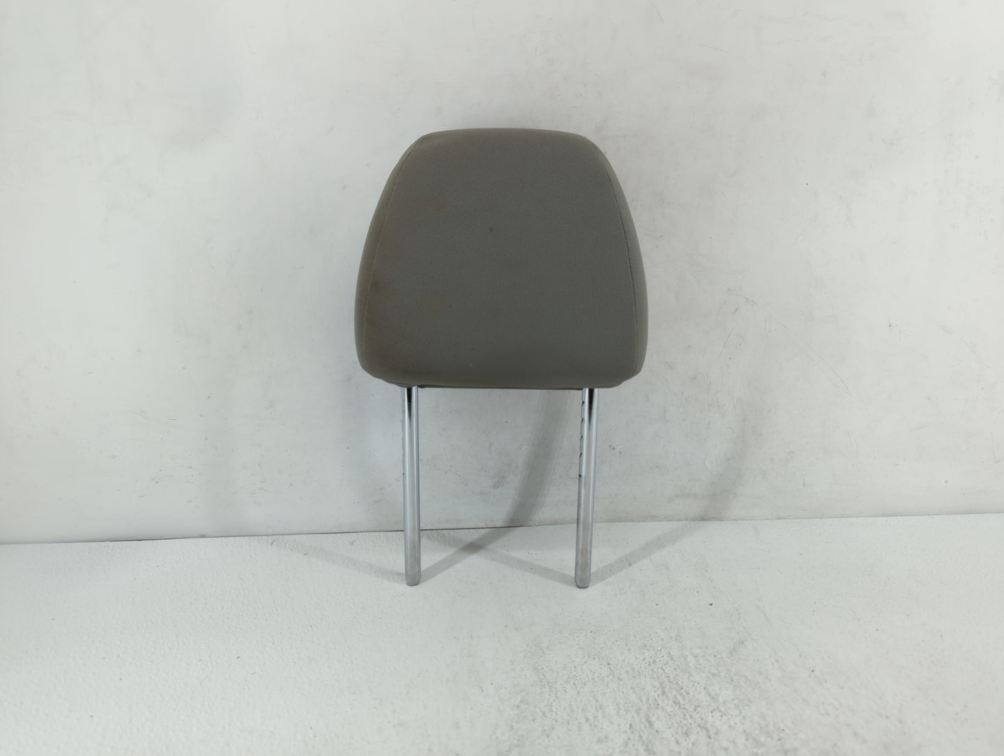 2011 Chevrolet Cruze Headrest Head Rest Front Driver Passenger Seat Fits OEM Used Auto Parts - Oemusedautoparts1.com