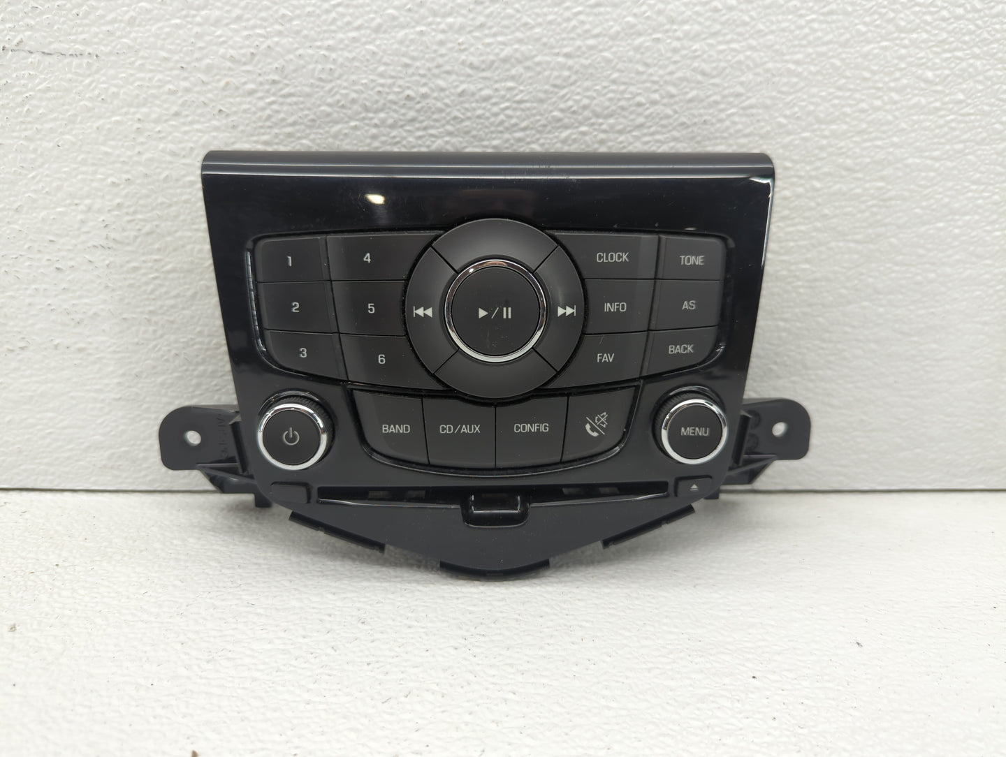 2011 Chevrolet Cruze Radio Control Panel - Oemusedautoparts1.com