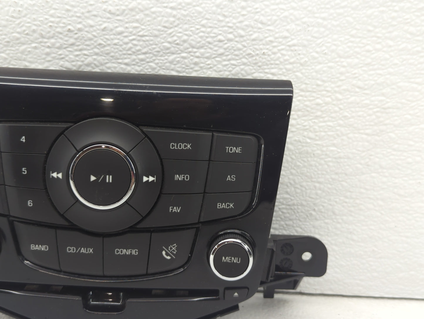 2011 Chevrolet Cruze Radio Control Panel - Oemusedautoparts1.com