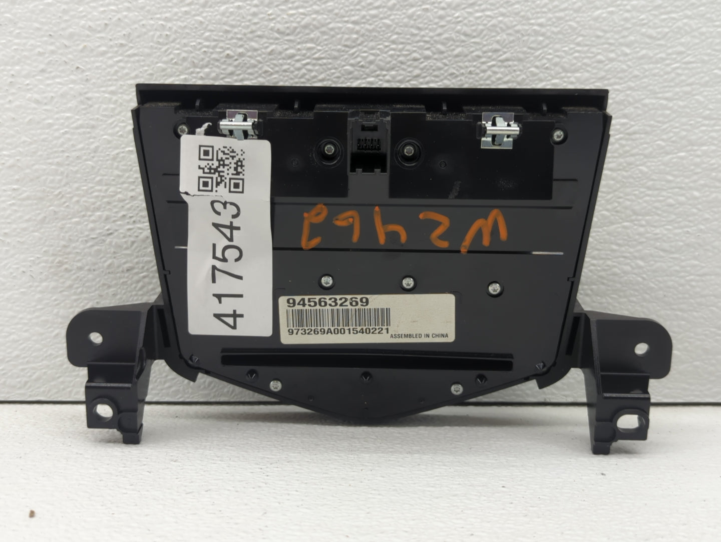 2011 Chevrolet Cruze Radio Control Panel - Oemusedautoparts1.com