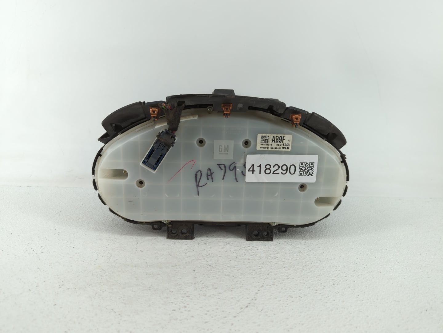 2011 Chevrolet Cruze Instrument Cluster Speedometer Gauges P/N:95487986 95018203, 95235826, 95216802, 95235824, 811511914 Fi