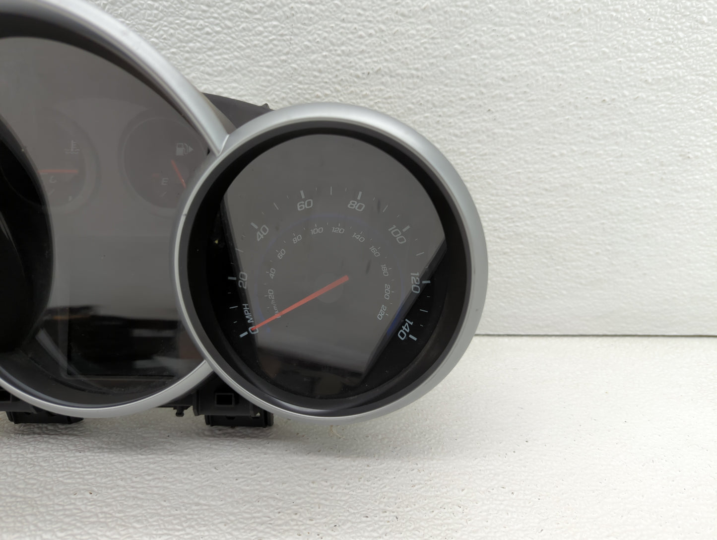 2011 Chevrolet Cruze Instrument Cluster Speedometer Gauges P/N:95487986 95018203, 95235826, 95216802, 95235824, 811511914 Fi