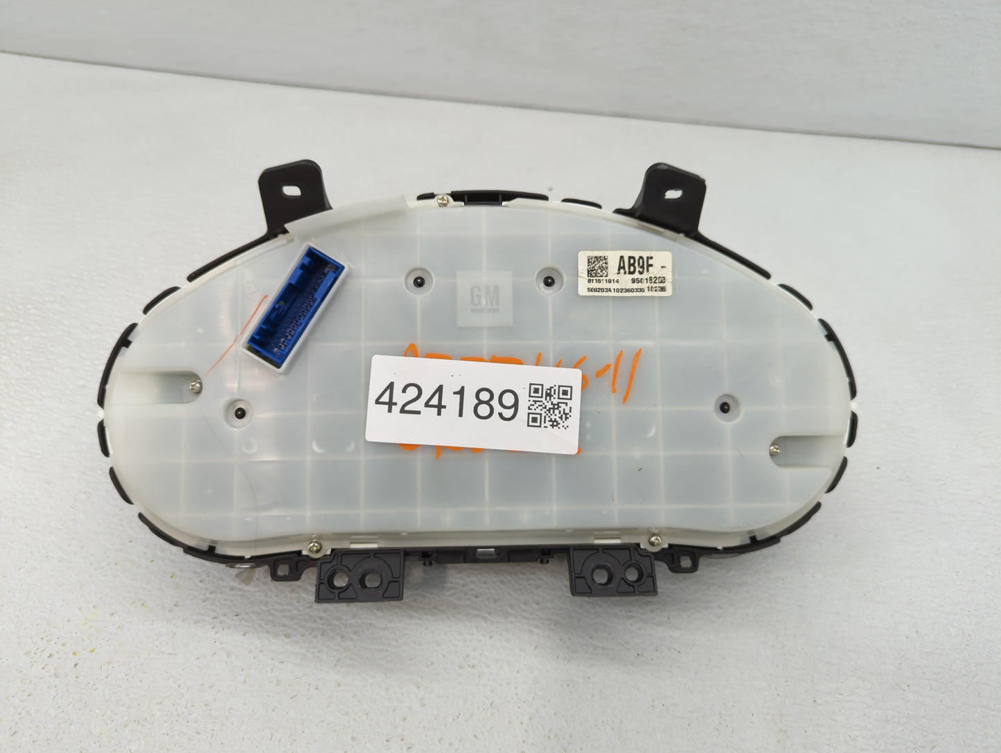 2011 Chevrolet Cruze Instrument Cluster Speedometer Gauges P/N:95487986 95018203, 95235826, 95216802, 95235824, 811511914 Fi