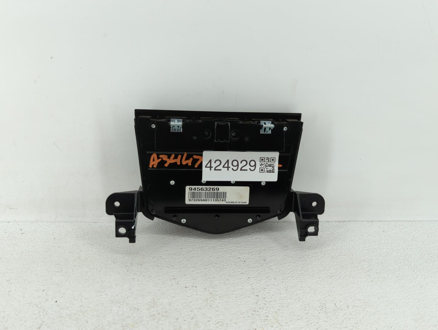 2011 Chevrolet Cruze Radio Control Panel - Oemusedautoparts1.com