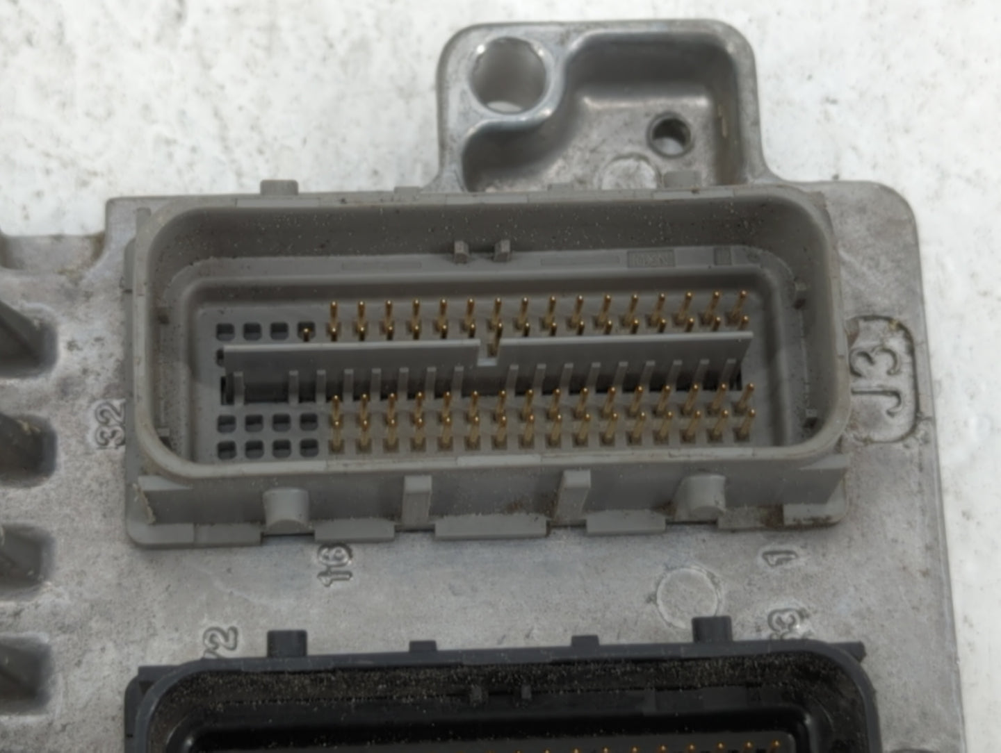 2011 Chevrolet Cruze PCM Engine Control Computer ECU ECM PCU OEM P/N:12642100 12616532, 12640752, 12645606, 12644081 Fits OE