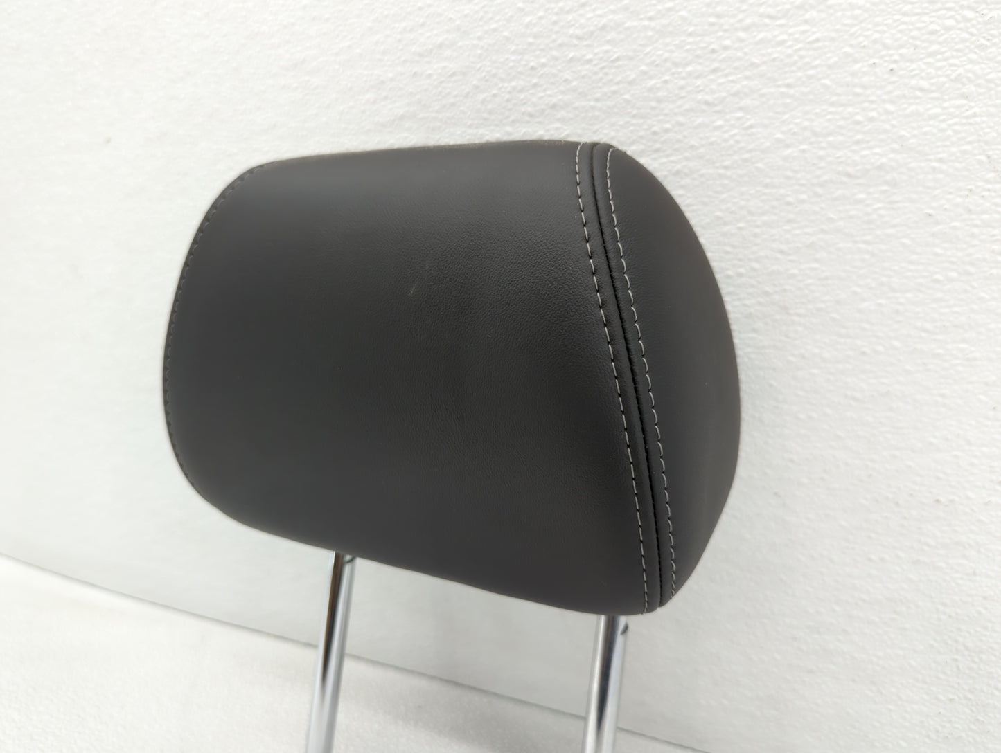 2011 Chevrolet Cruze Headrest Head Rest Rear Seat Fits OEM Used Auto Parts - Oemusedautoparts1.com