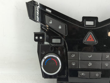 2011-2012 Chevrolet Cruze Climate Control Module Temperature AC/Heater Replacement P/N:96983927 95017054 Fits Fits 2011 2012 OEM Used Auto Parts