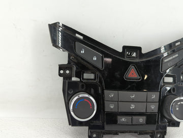 2011-2012 Chevrolet Cruze Climate Control Module Temperature AC/Heater Replacement P/N:96983927 95017054 Fits Fits 2011 2012 OEM Used Auto Parts