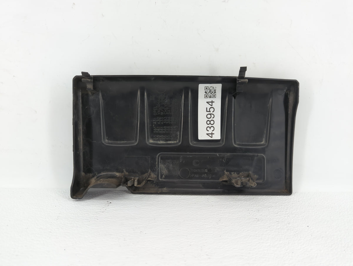 2011 Chevrolet Cruze Engine Cover 438954 - Oemusedautoparts1.com