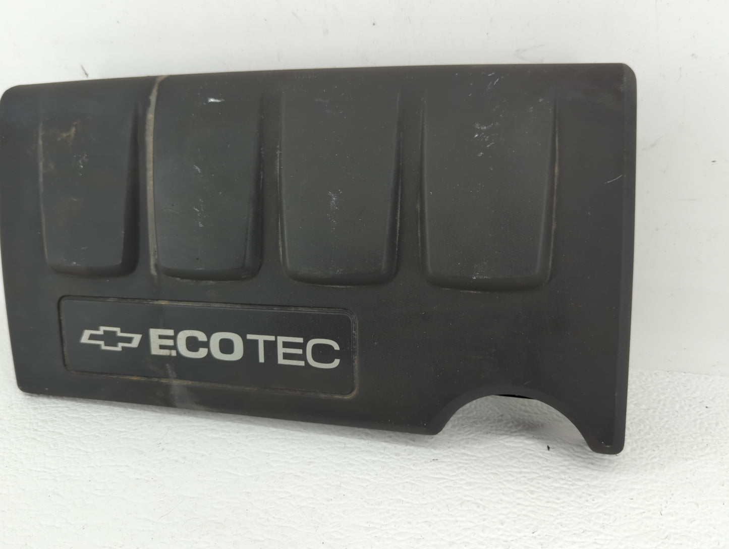 2011 Chevrolet Cruze Engine Cover - Oemusedautoparts1.com