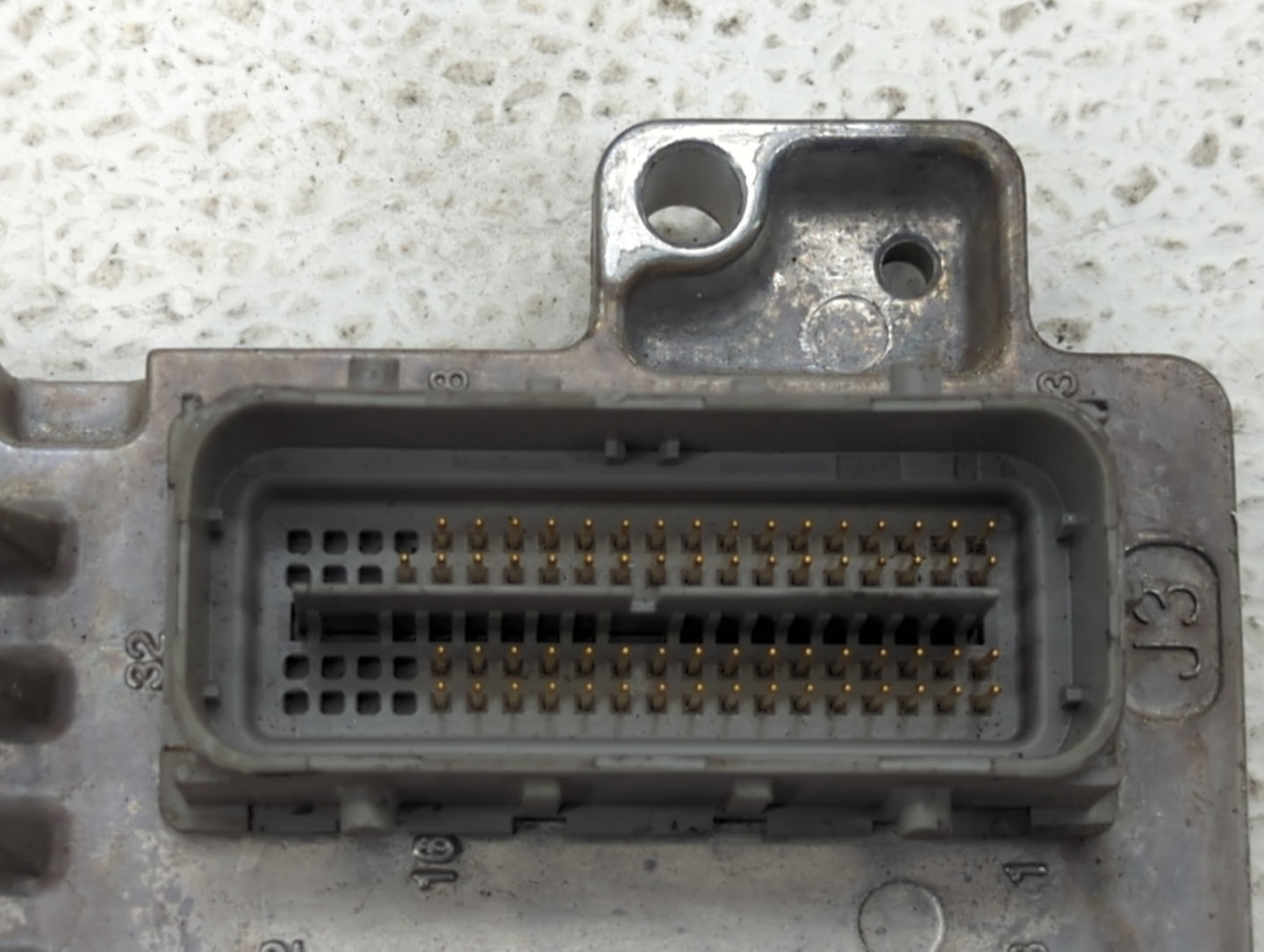 2011 Chevrolet Cruze PCM Engine Control Computer ECU ECM PCU OEM P/N:12642100 12616532, 12640752, 12645606, 12644081 Fits OE