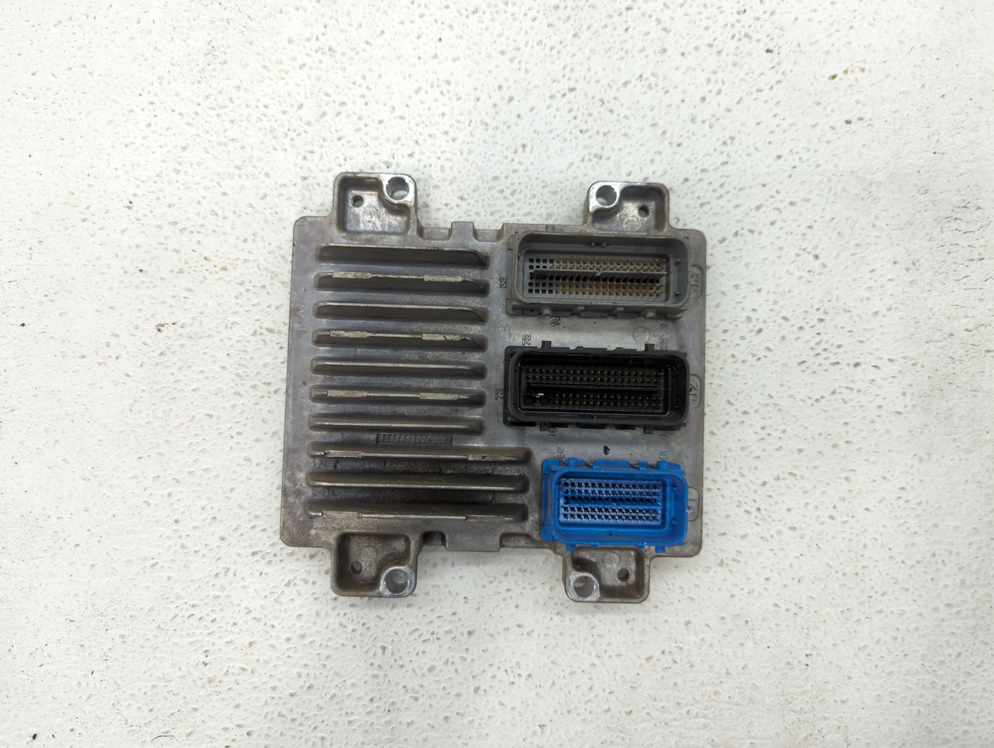 2011 Chevrolet Cruze PCM Engine Control Computer ECU ECM PCU OEM P/N:12642100 12616532, 12640752, 12645606, 12644081 Fits OE