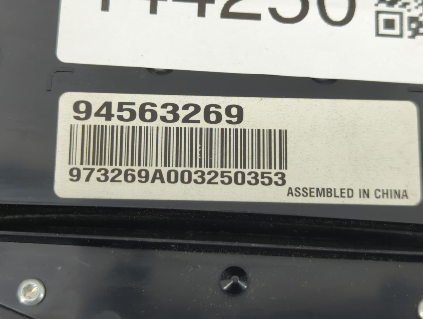 2011 Chevrolet Cruze Radio Control Panel - Oemusedautoparts1.com