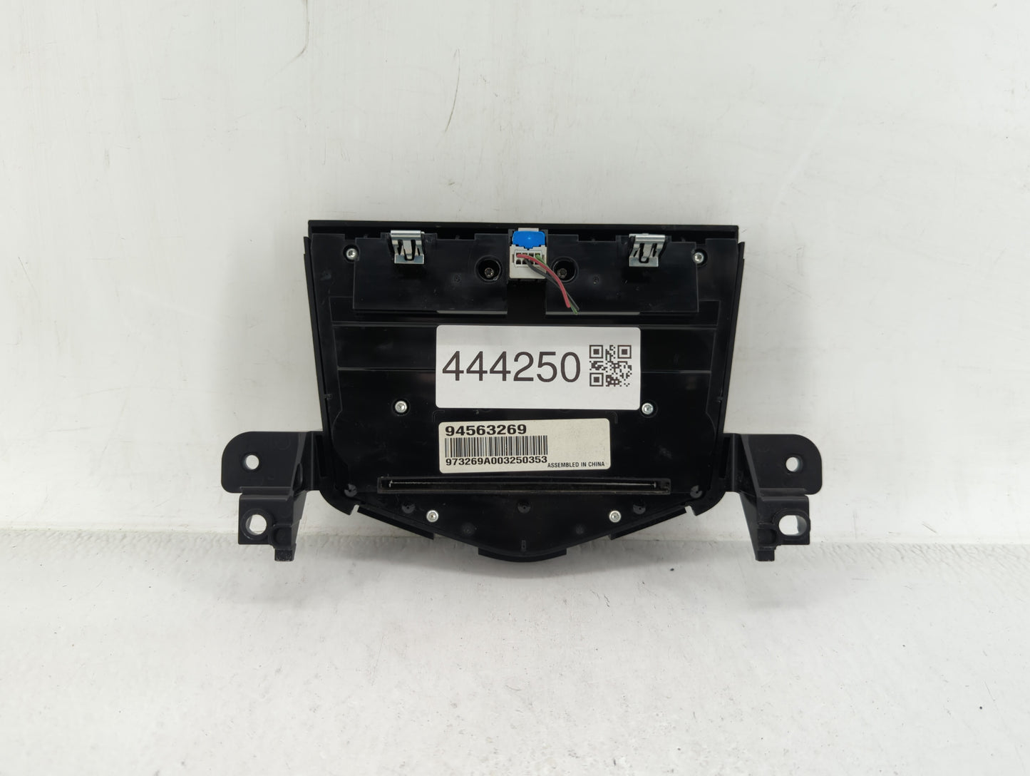 2011 Chevrolet Cruze Radio Control Panel - Oemusedautoparts1.com